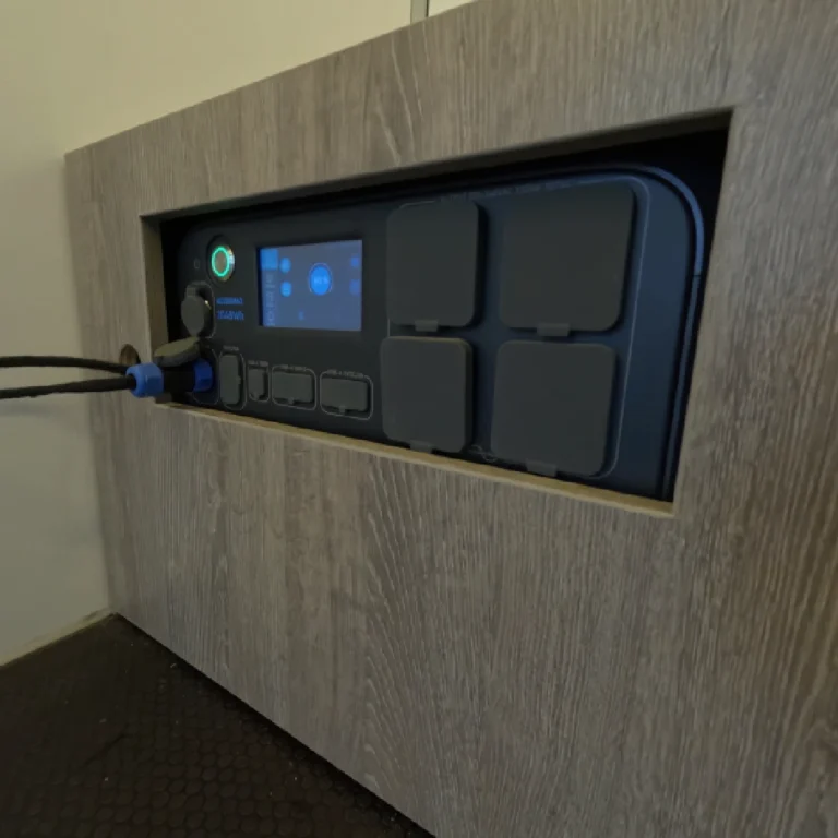 Bluetti akupank Respo haagises