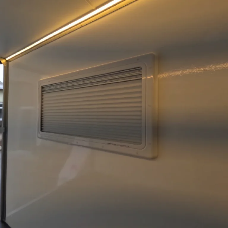 Respo matkahaagise aken seest