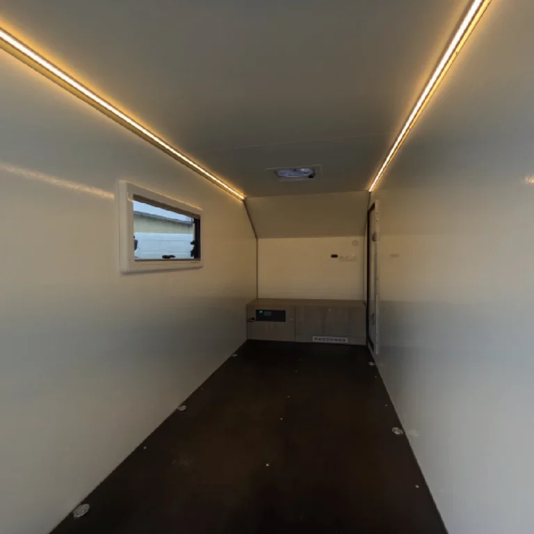 Respo matkahaagis seest