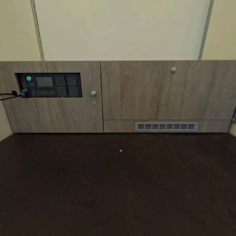 Respo matkahaagise pink ja panipaik