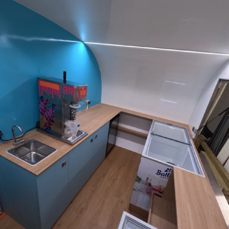 Balbiino jäätisehaagis sisustus