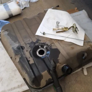 Diisli ühendamine kütusepaaki