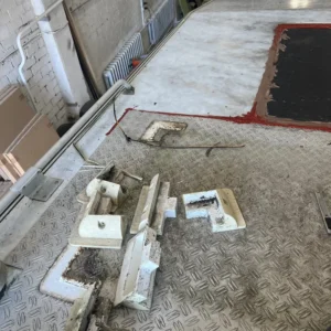 Vana päikesepaneeli jalgade eemaldus