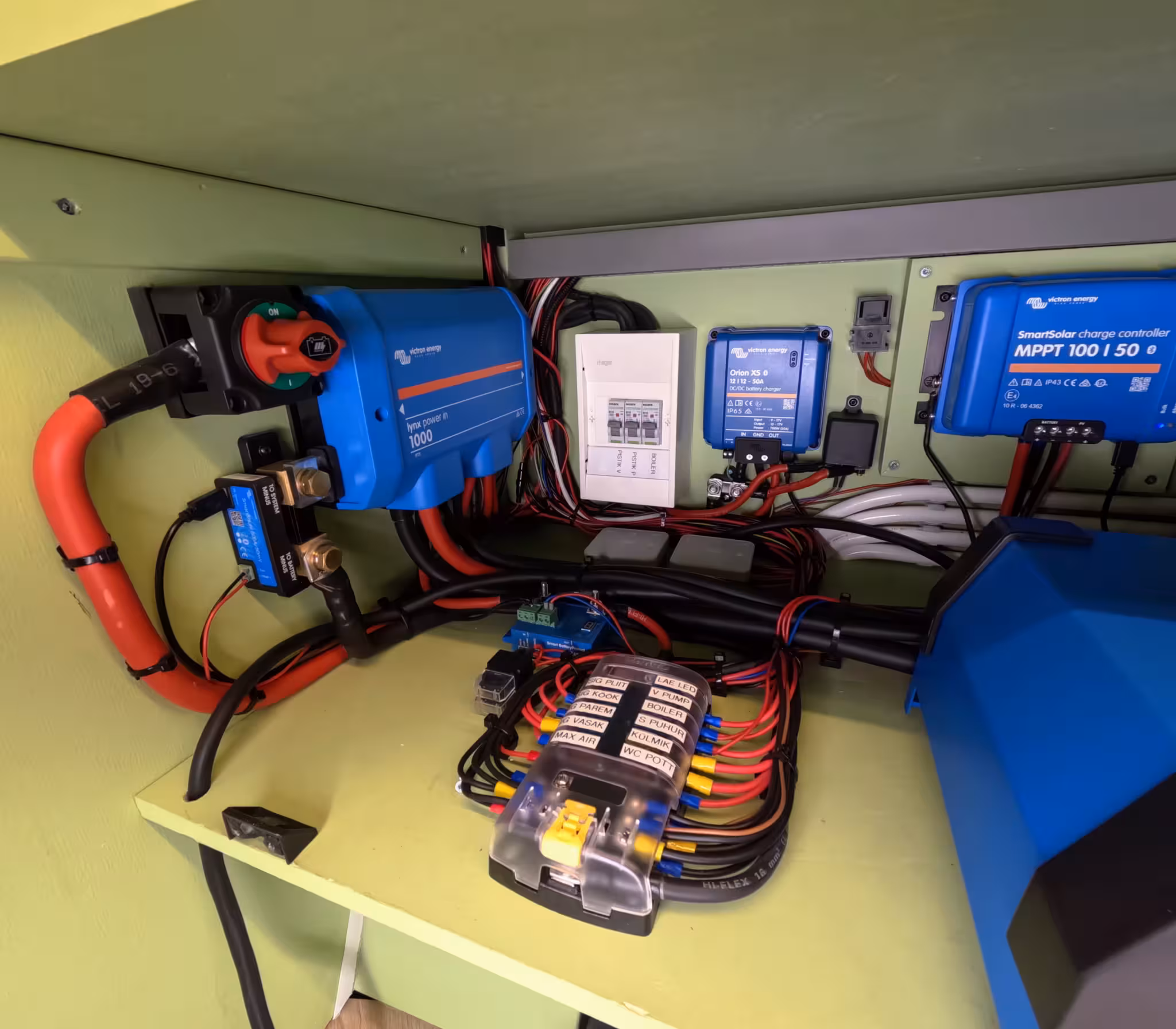 VW Crafter campervan 9