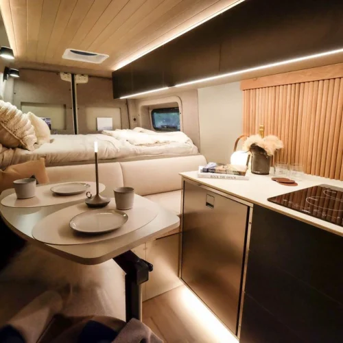 Matkaauto Hygge stiilis